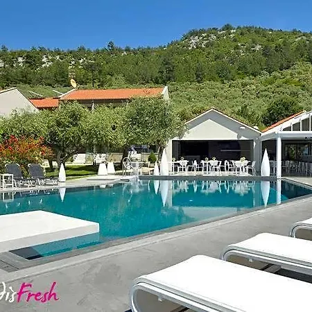 Louloudis Fresh-adults Only Szálloda 3*
